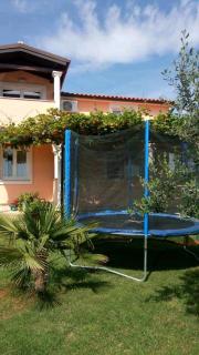 Spacious apartment with parking&garden - Marčana - 1