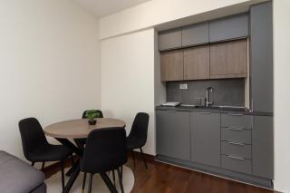 Gray J apartman - 9