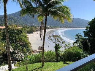 Apartamento Pé na Areia - Ubatuba Toninhas - 5 pessoas - 9