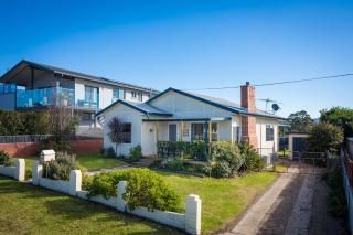 Bungo Beach house - Pet Friendly home - 4