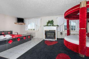 Ramada by Wyndham Strasburg - Shenandoah Valley - 9