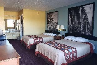 Super 8 by Wyndham Arkadelphia Caddo Valley Area - Arkadelphia - 1