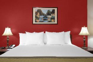 Baymont by Wyndham Brunswick GA - 6