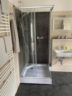 Ferienhaus nähe Bad-Gandersheim mit 5 Schlafzimmer - Winzenburg - 2