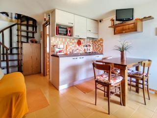 Holiday Home Giulia by Interhome - Dosso del Liro - 3