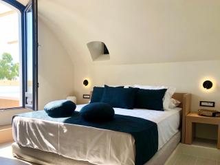 Candele Suites - 4