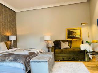 The Secretary's Apartment in Oliva - Danzig - 1