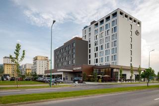 Qosmo Brasov Hotel - Brasov - 6