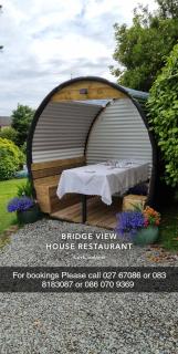 Bridge View House B&B and Restaurant - Kilcrohane - 8