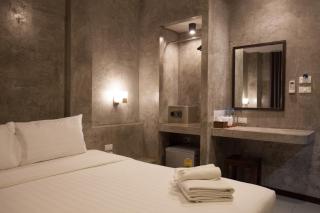 Ritsurin Boutique Hotel - โรงแรมริทสุริน บูติค - Phuket - 2