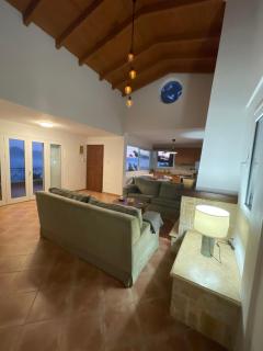 Amazing view family house! - 4