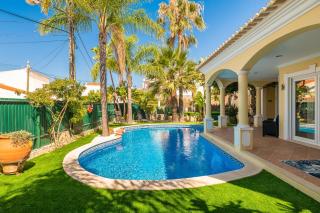 Oásis Tropical, Jardim e Piscina! - Portimão - 9
