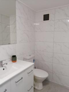 Surfers Superior 2 Bedroom Apartments with ocean view - 4