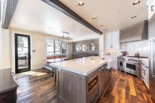 Deer Valley luxury home, outdoor seating, hot tub - Park City - 3