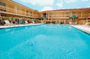 Motel 6 Huntsville AL University Dr. - Huntsville - 8