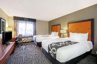 La Quinta by Wyndham Harrisburg Airport Hershey - 4