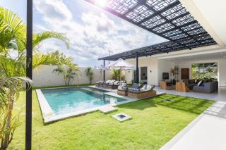 Costa Azzurra Villas by BaliSuperHost - Jimbaran - 4