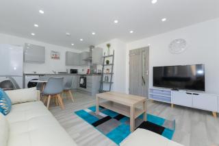 Adbolton House Apartments - Sleek, Stylish, Brand New & Low Carbon - 6
