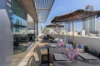 Blue Sky Penthouse by Five Stay - 1