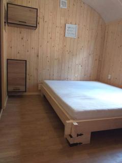 Osada nad żurawim stawem - 1