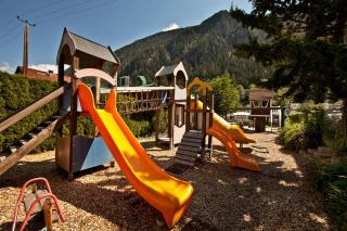 Landhotel Denggerhof - Mayrhofen - 1
