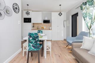 Jastrzębia Góra Wiatrakowa Apartament Wakacyjny by Noclegi Renters - Jastrzębia Góra - 2