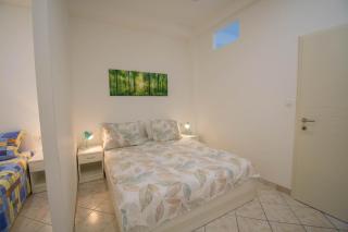 Family apartment Manuela - Baška Voda - 2
