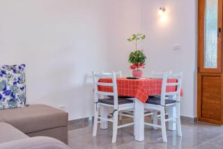 Apartment Sleeps 4 with Patio & Grill - 4