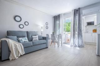 Bonito estudio renovado - Salou - 0