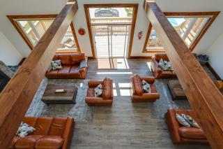 Luxury Mountain Retreat with private hot tub 82958 - 5