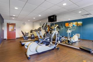 Comfort Suites North - Knoxville - 1
