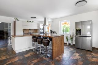 Spacious Chalet Helen - 2 Saunas, 5 Bedrooms, 7 Bathrooms in Kaprun - Kaprun - 5