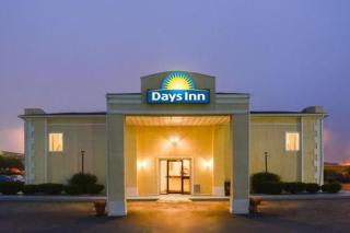 Days Inn by Wyndham Indianapolis East Post Road - Indianapolis - 5