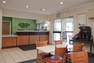 Comfort Inn Davenport East - Bettendorf - 5