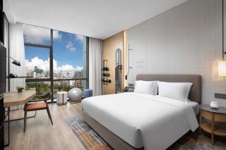 EVEN Hotel Shenzhen Nanshan by IHG - 2