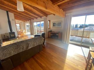 Glacier Rock Lakeview House - Lake Tekapo - 6