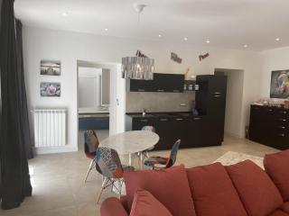 Napolidays Downtown Naples By Dimorra - 9