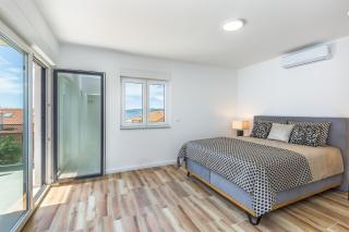 Luxury 2 bedroom apartment with sea view - Baška Voda - 3