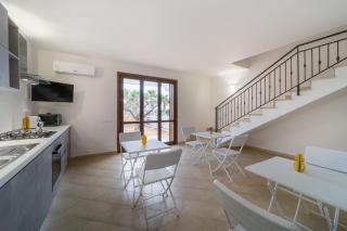 Lo Scorcio Sullo Stagnone - 1