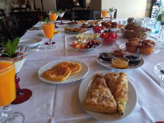 Argyro Guesthouse - Ξενώνας Αργυρώ - 8