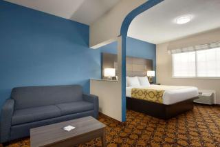 Baymont by Wyndham Winchester - 2