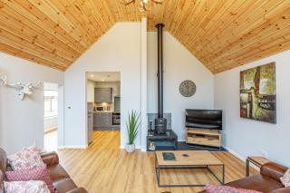 Thistle Lodge 21 with Hot Tub - 7