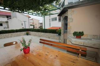 Cosy 1 Bedroom Apartment For 3 With Free Parking - Makarska - 7