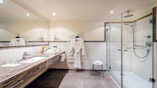 Landhotel Heimathenhof - Heimbuchenthal - 8