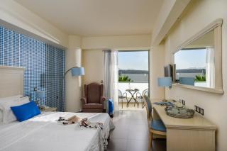 Angela Suites Boutique Hotel - Sisi - 7