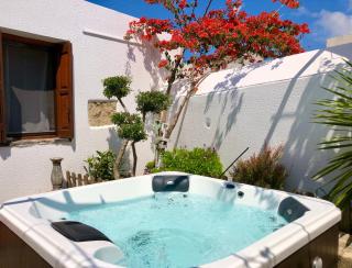 Avli Traditional Home with Private Jacuzzi - 2