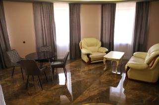 Hotel Gold - Gjoemri - 3