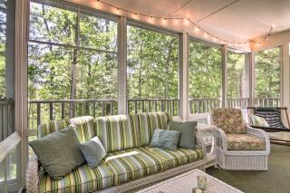 1 Mi to Beach Sea Colony Condo with Balcony! - 9