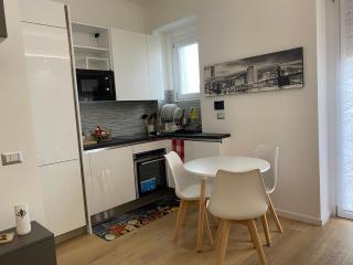 Home Leopardi HUMANITAS , Assago Forum, ieo INTERO APPARTAMENTO - 6