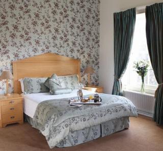 Cork's Vienna Woods Hotel & Villas - Cork - 1